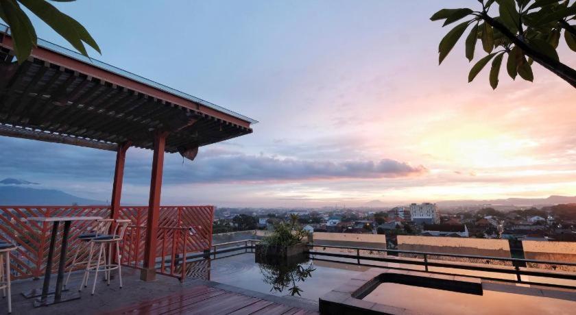 All Nite & Day Hotel Yogyakarta - Gejayan Exterior foto